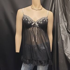 LA VIE EN ROSE Elegant Black Lace Trim Women's Top/nighty